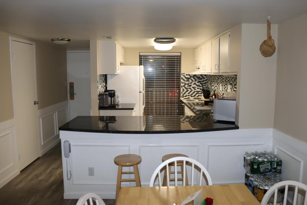 Beach Luxury Oceanfront - Housity