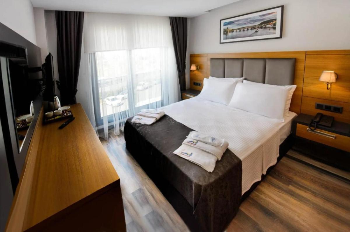 EMAY OTEL - Housity