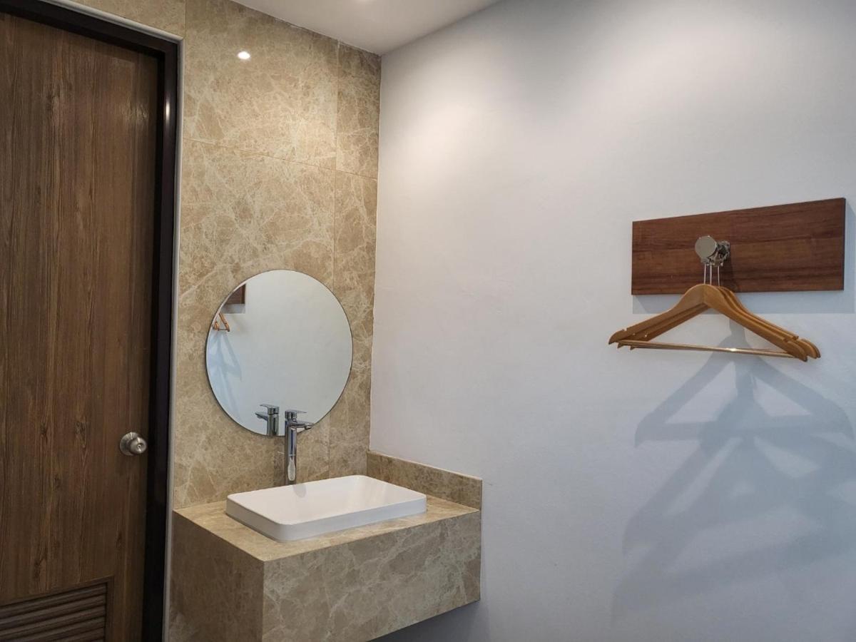 S3 Huahin Hotel - Housity