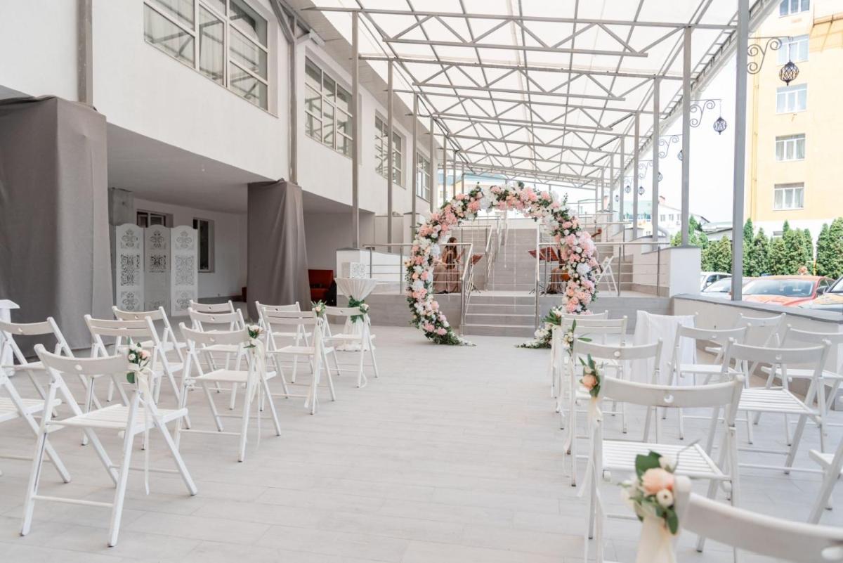 Congress Hotel Verhovina - Housity