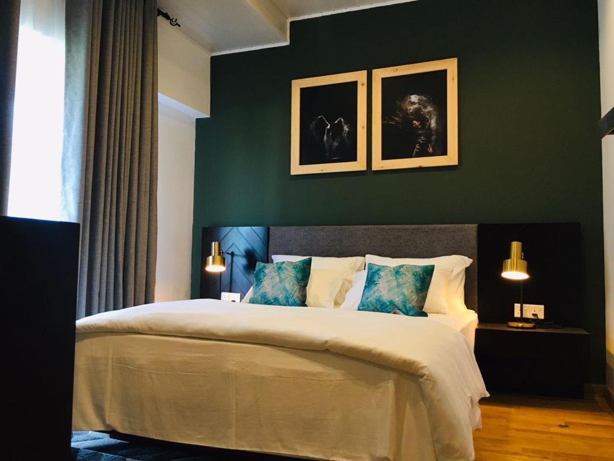 Suitetrails - The Greens Luxury Apartment