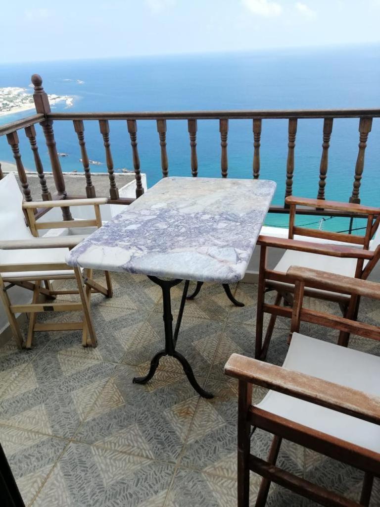 House in Skyros with an amazing sea view - Housity