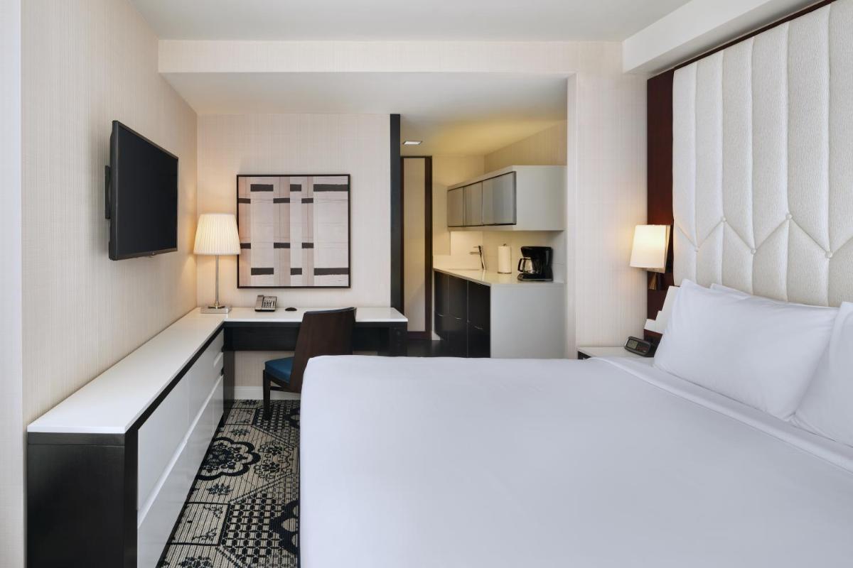 Residence Inn by Marriott New York Manhattan/Central Park - Housity