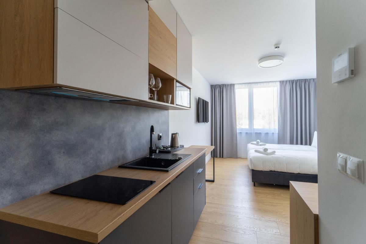 Milo Aparthotel - Housity