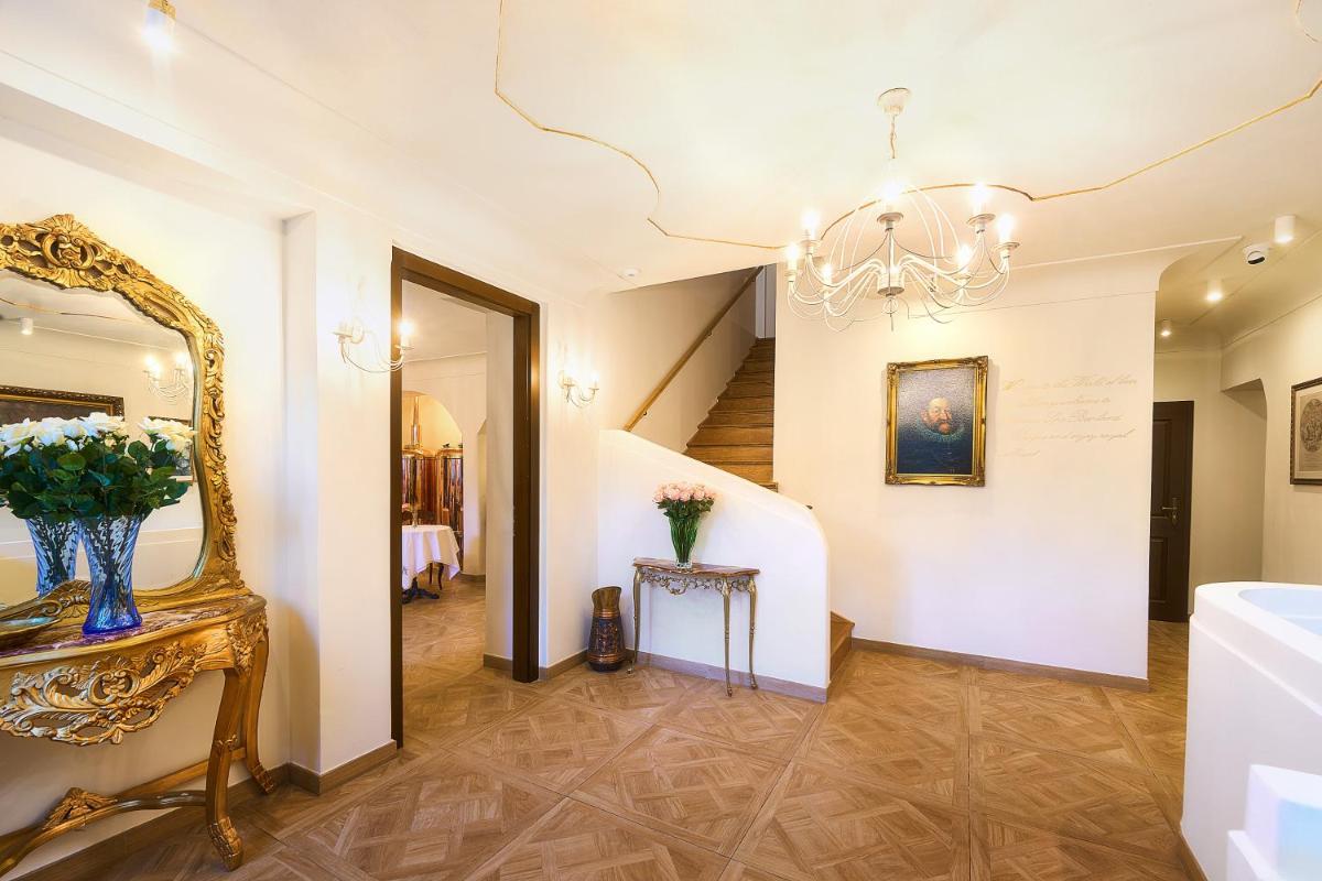 Spa Beerland Chateaux – U Zlaté Hrušky / At Golden pear - Housity
