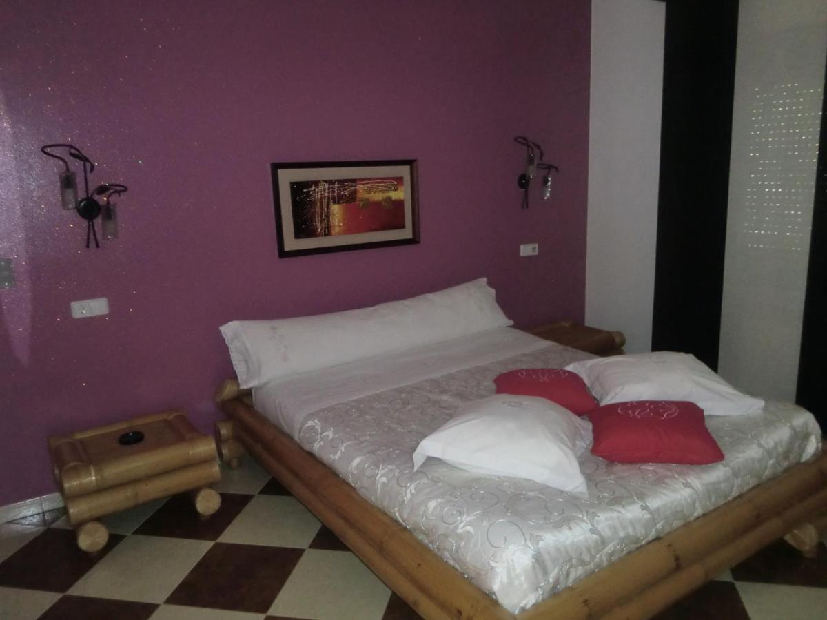 Hotel Gasaqui - Housity