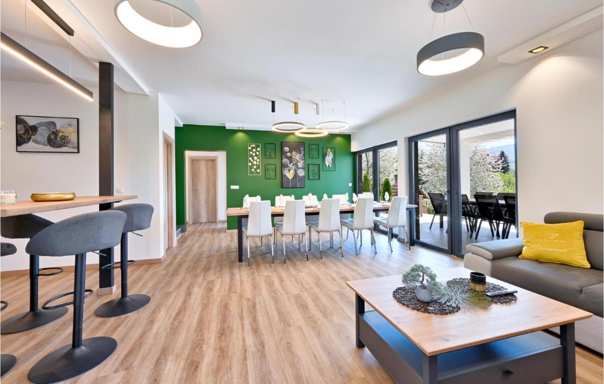 Beautiful Home In Stubicke Toplice - Housity