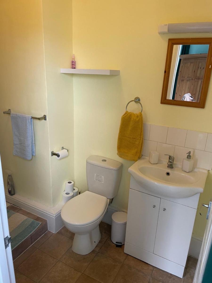 Seaview Public House - Housity