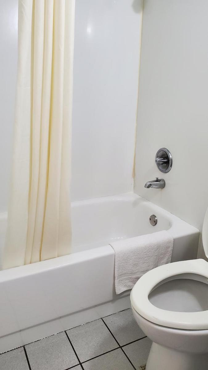 Starway Inn - Housity
