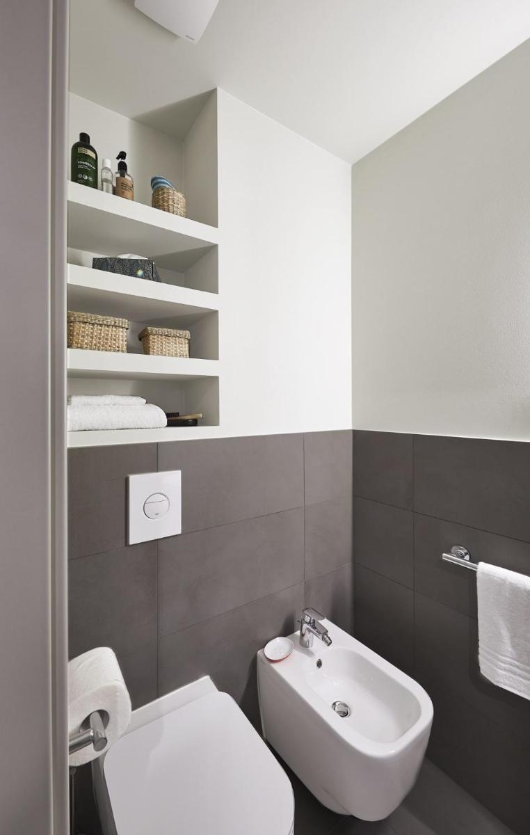 Giovenale Milan Navigli - Modern rooms and open spaces in the heart of the city - Housity