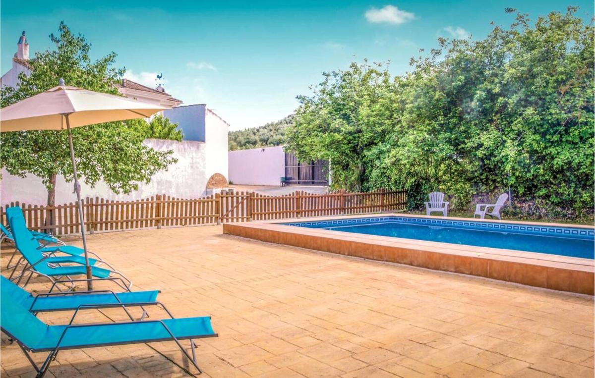 Spacious villa with private pool near Priego de Cordoba - Housity