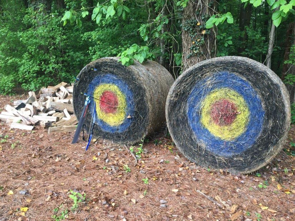 Uncle Bill's Lodge & Soccer Pool Showdown - Housity