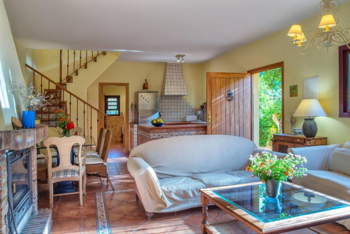 3 bedrooms villa with private pool enclosed garden and wifi at Ojen - Housity