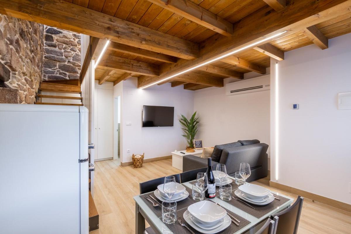 Alojamiento Turístico Caxide Parada de Sil Ribeira Sacra - Housity