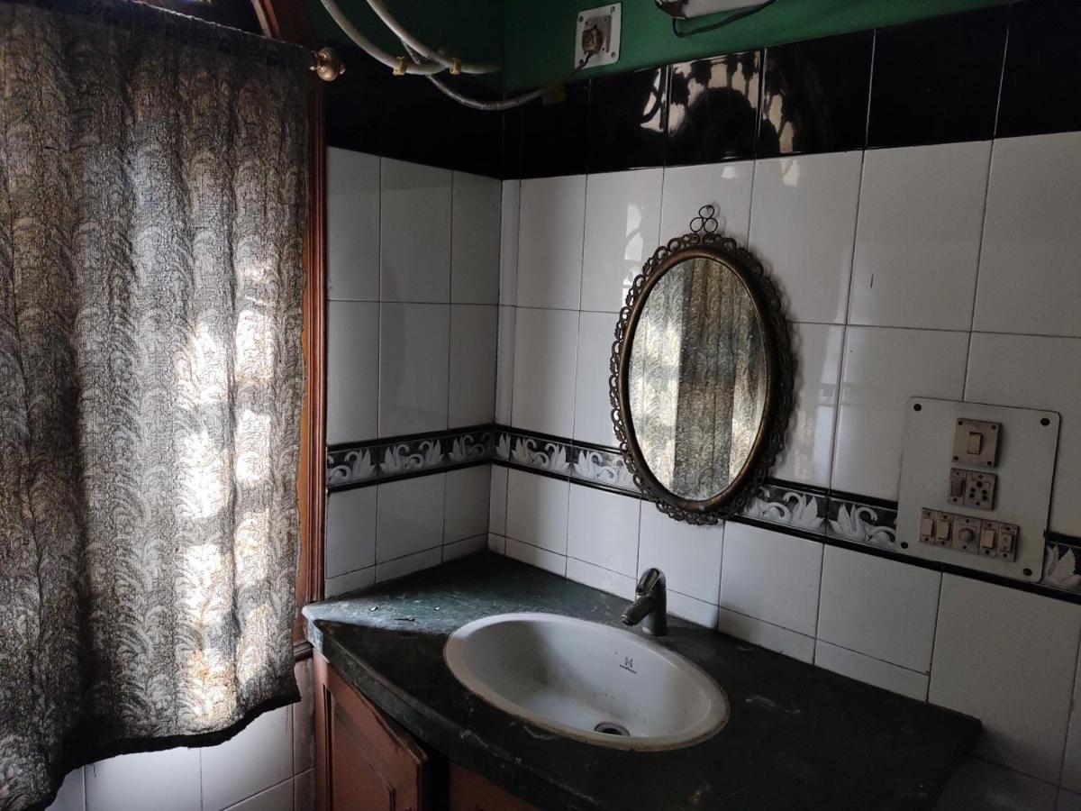 Retreat Home Stays - Housity