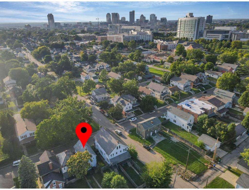 Housepitality - The Columbus Staycation 3bd 1ba - Housity
