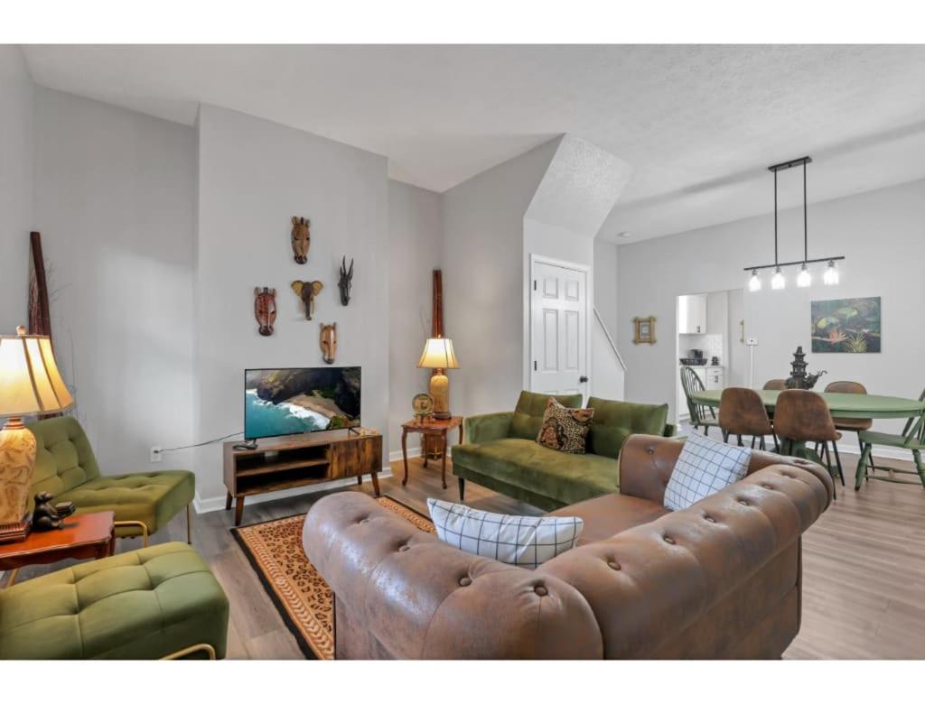 Housepitality - The Columbus Staycation 3bd 1ba - Housity