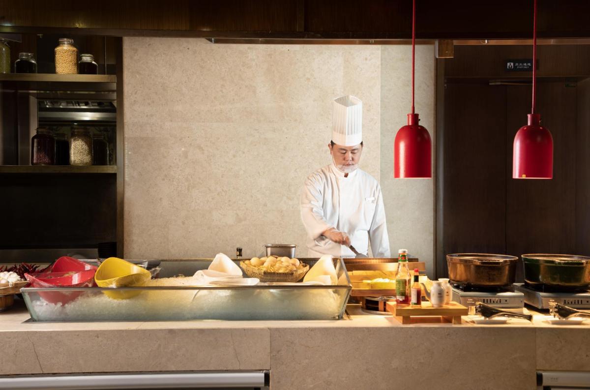 Yun Hotel Wuhan - Housity