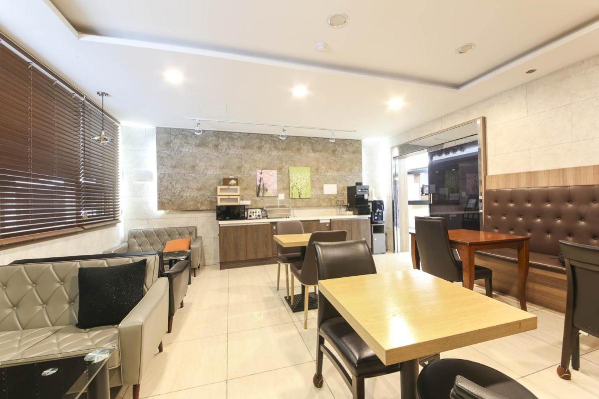 Sugar Hotel - Housity