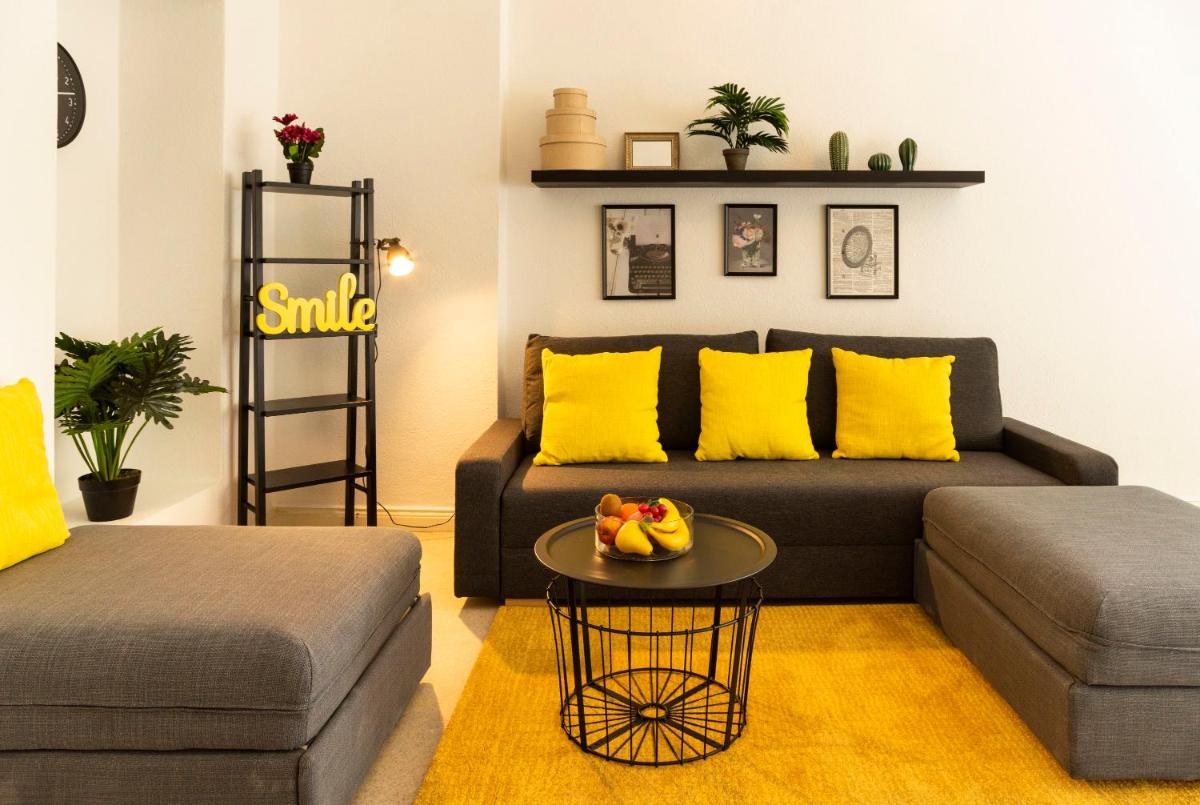 111 Feurig - Housity