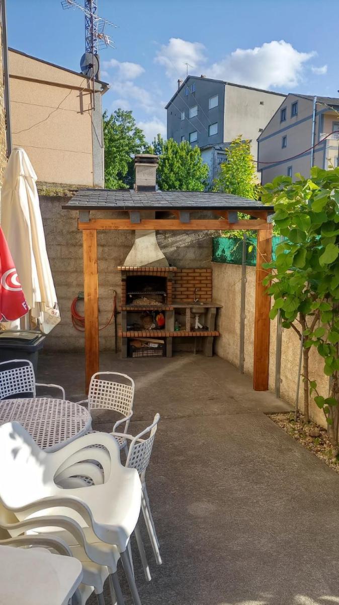 Villa Albino Piscina climatizada - Housity