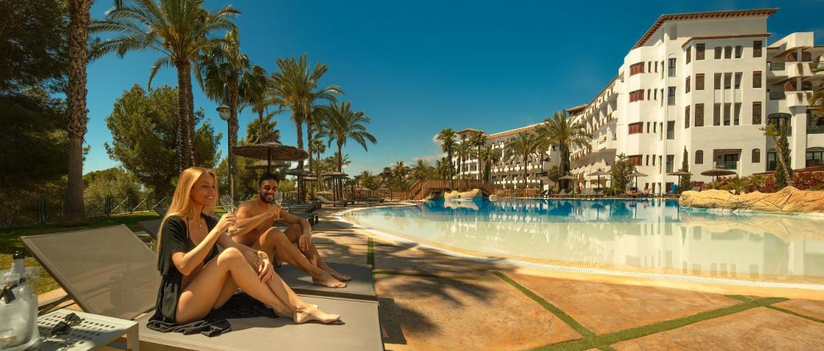 Piscina en o cerca de SH Villa Gadea