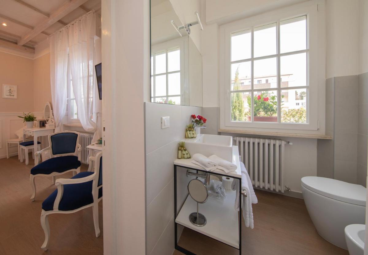 Villa Luce Assisi Rooms & Suites - Housity