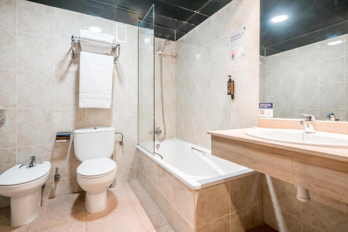 Un baño de Snö Hotel Formigal