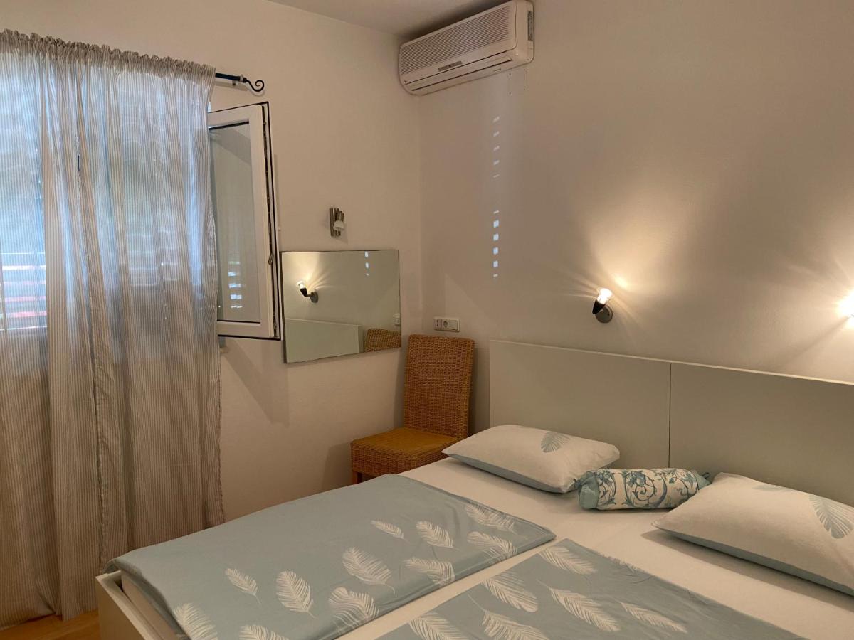 Apartments & Rooms Luna - Housity