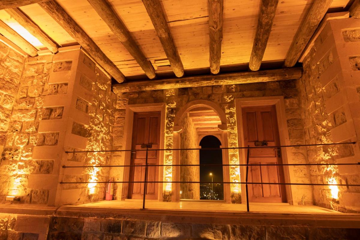Suitetrails - Atax Cave Hotel