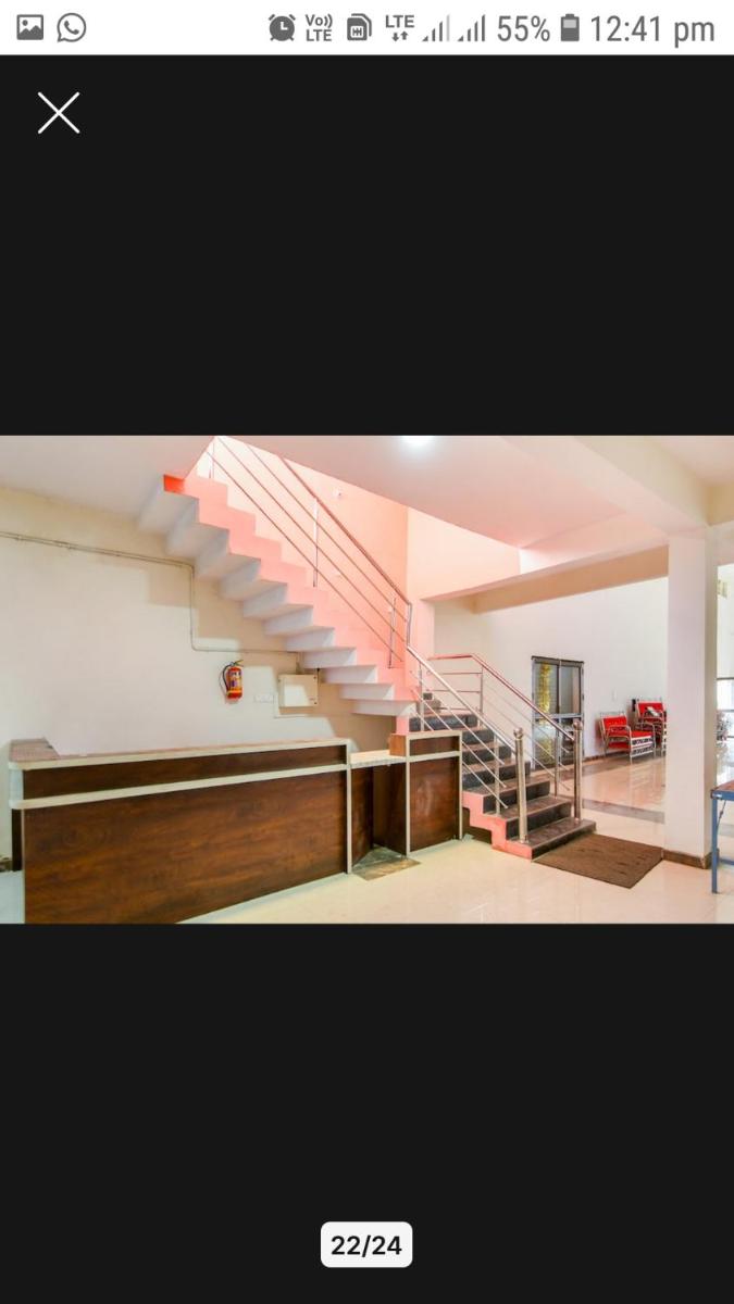 OYO Hotel Erawat Greens - Housity