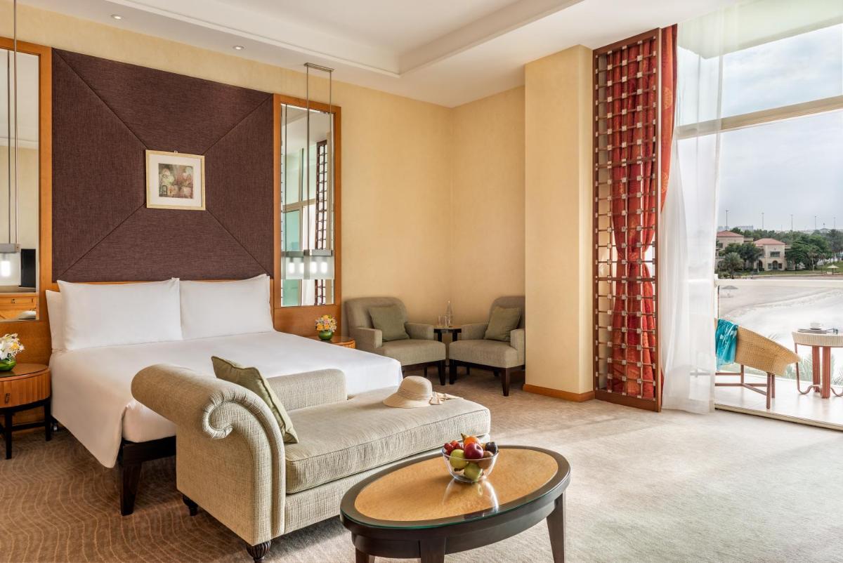 Al Raha Beach Hotel - Housity