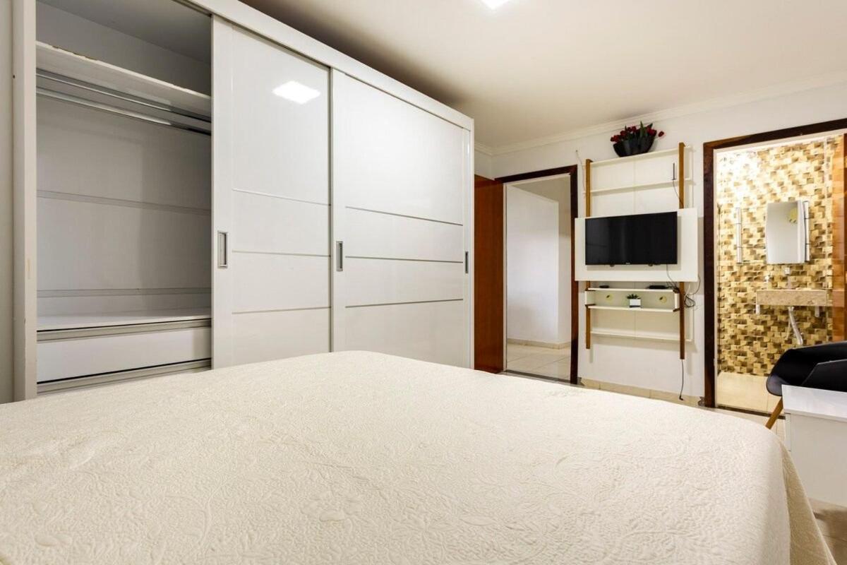 Ap 85m2 , 2Qts Com Suite , Estacionamento, Cozinha Completa , Wi-Fi 500MB , Jr Catito - Housity