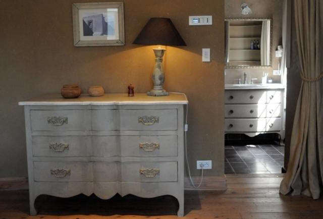 B&B 1669 - Housity