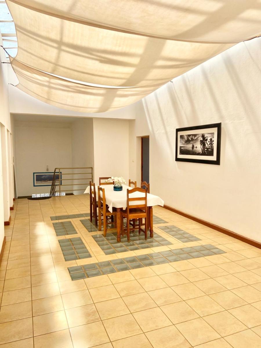 Center Point - Housity