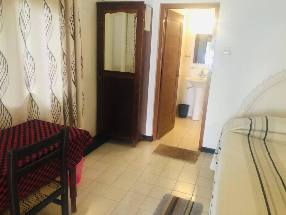 Hotel Hemadan - Housity