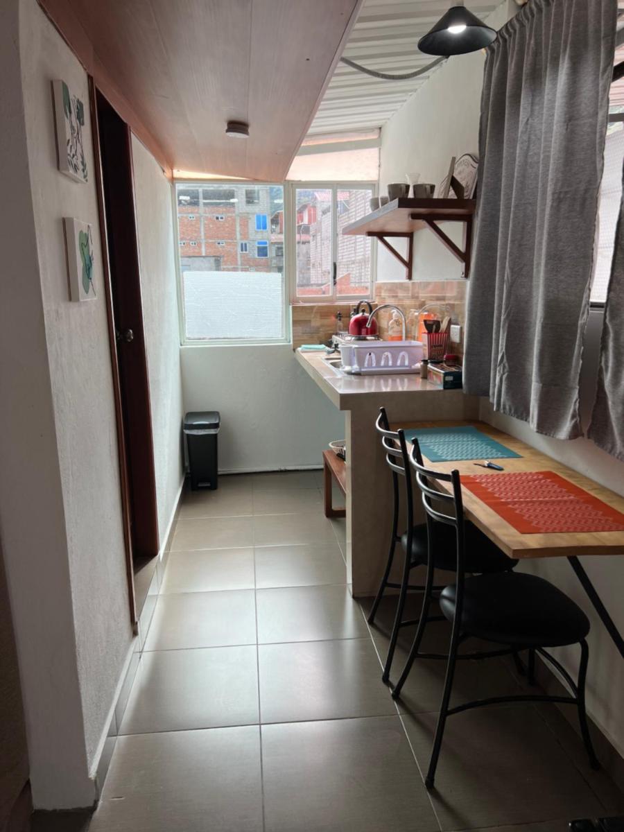 Tiny apartment in the city rooftop terrace - Housity