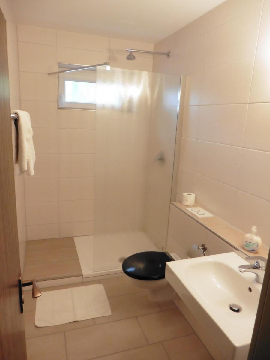 Hotels Landhaus Dieterichs - Housity