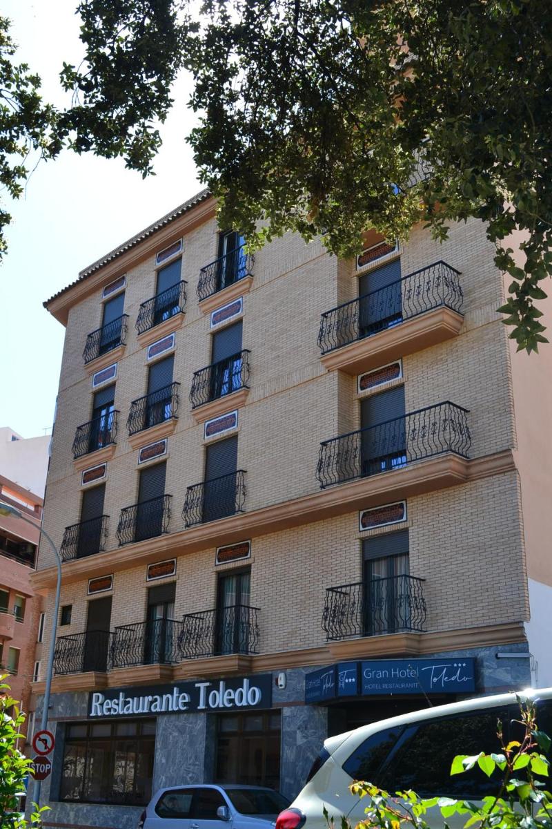 Gran Hotel Toledo - Housity