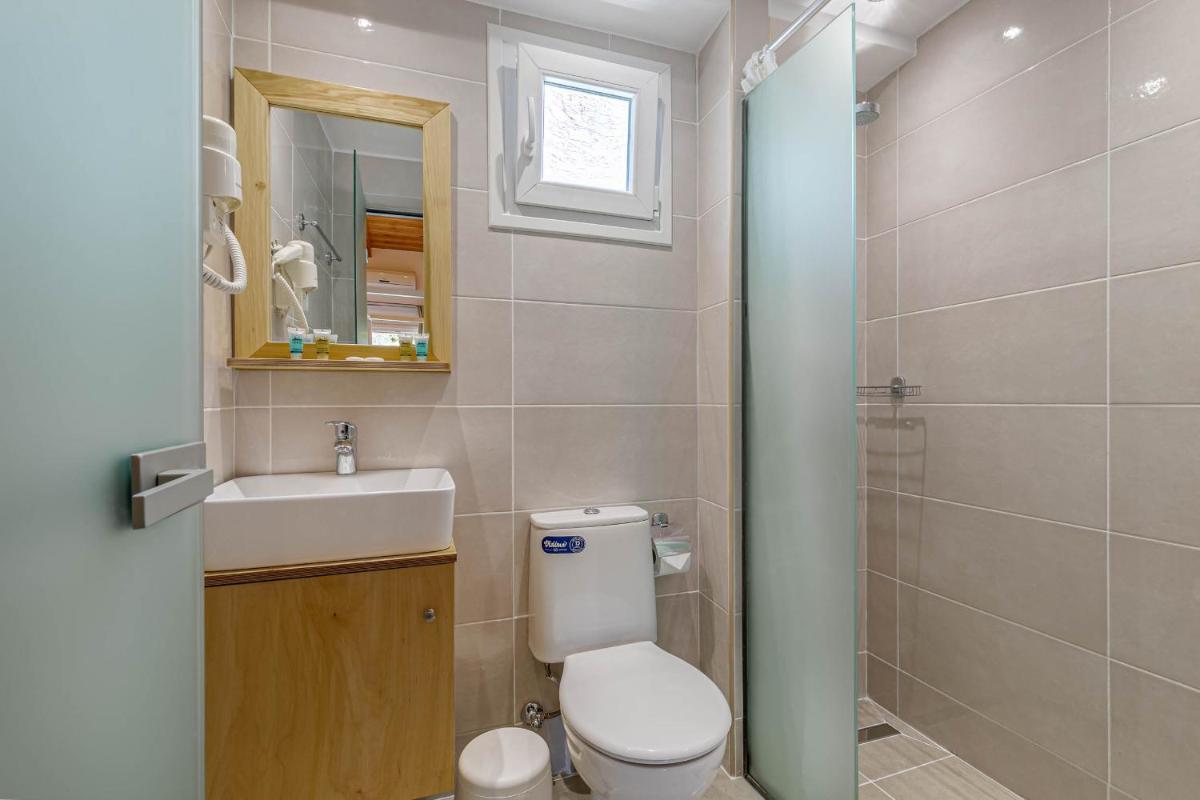Palapart Gikas House - Housity