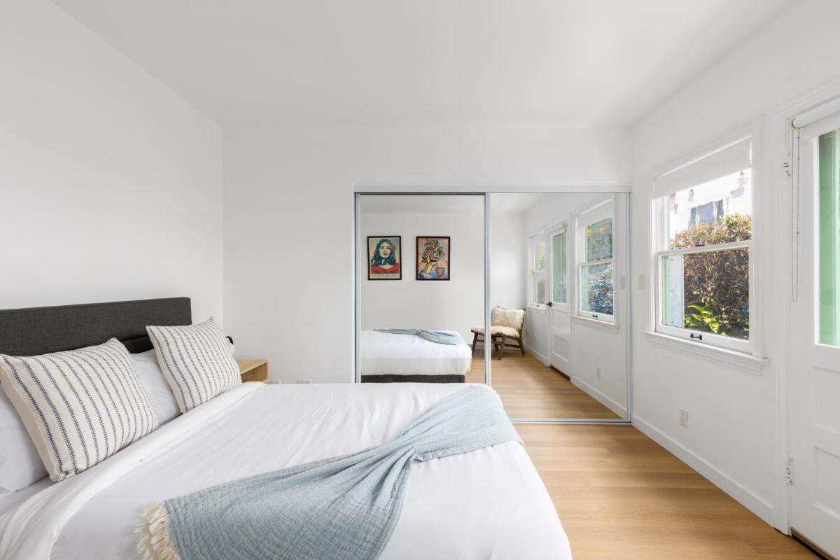 Suitetrails - 2 Bdrm in Santa Monica with Beautiful Front Yard
