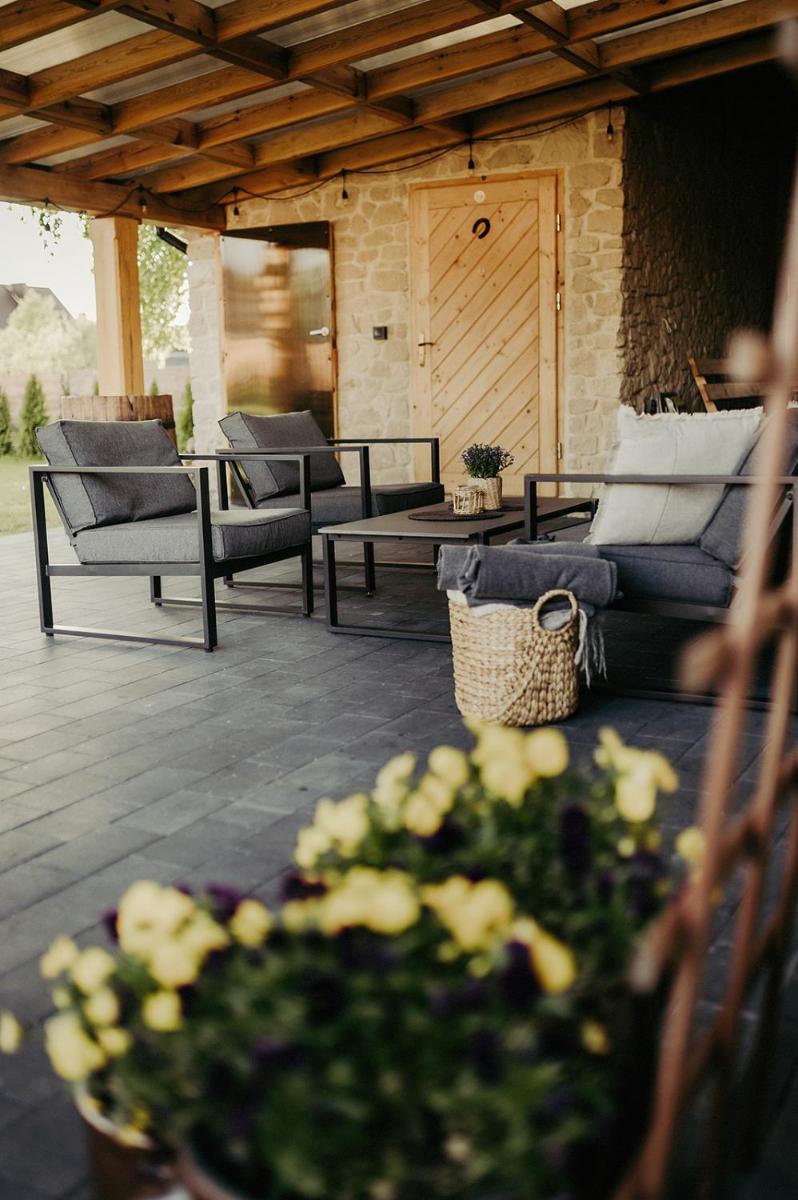 Sosnowy Zakątek - Housity