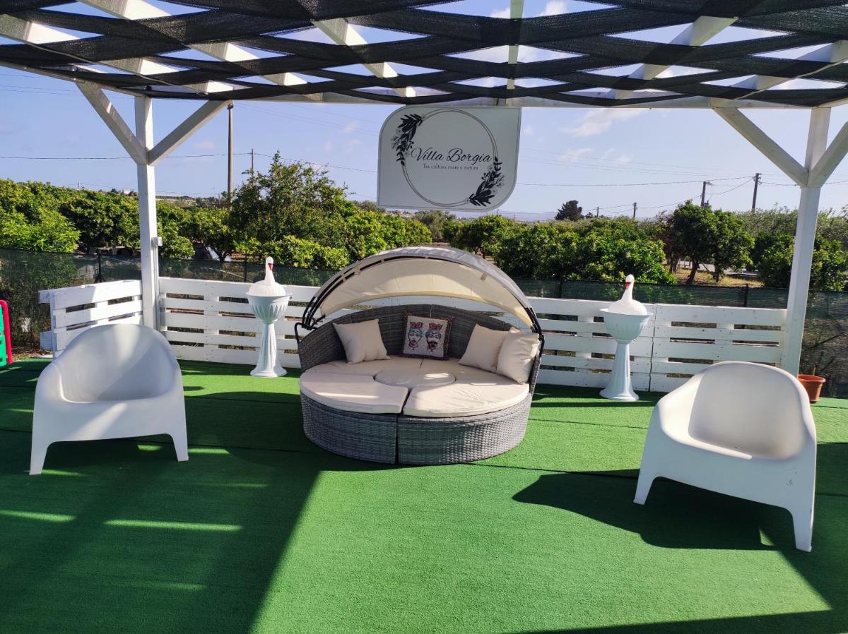 VILLA BORGIA vicino NOTO - Housity