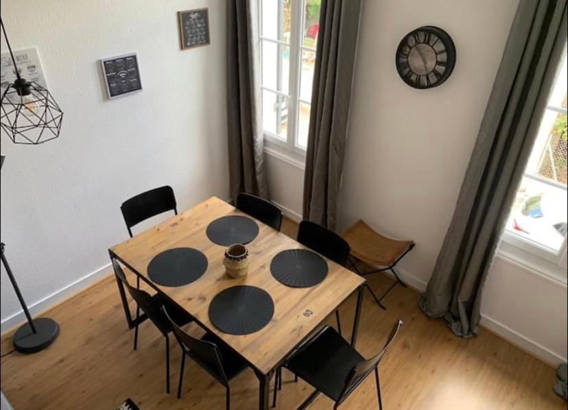 Le gite la petite Fronsadaise - Housity