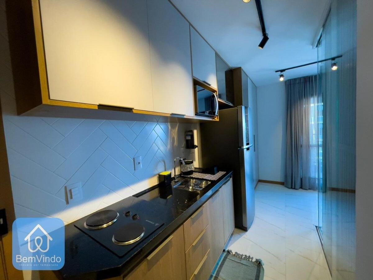 Apartamento com linda vista mar no Smart Barra 2 - Housity