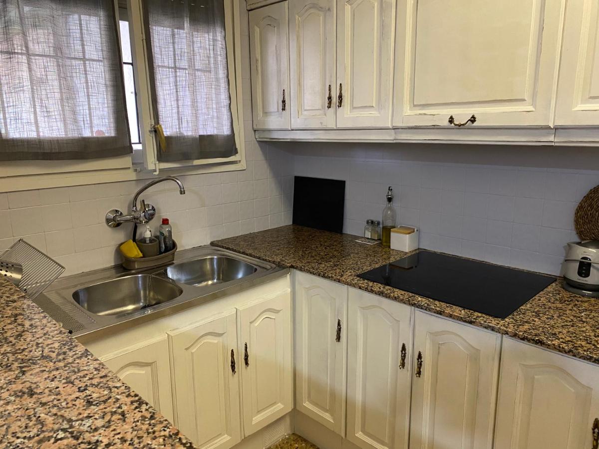 Apartamento entero con terraza en el centro de Rubí - Housity