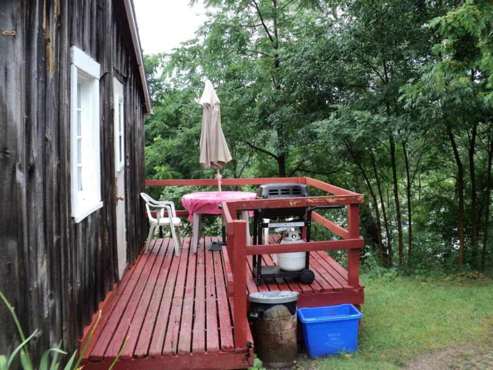 2 brdm Country Cottage #3 - Rosewood Cottages - Housity