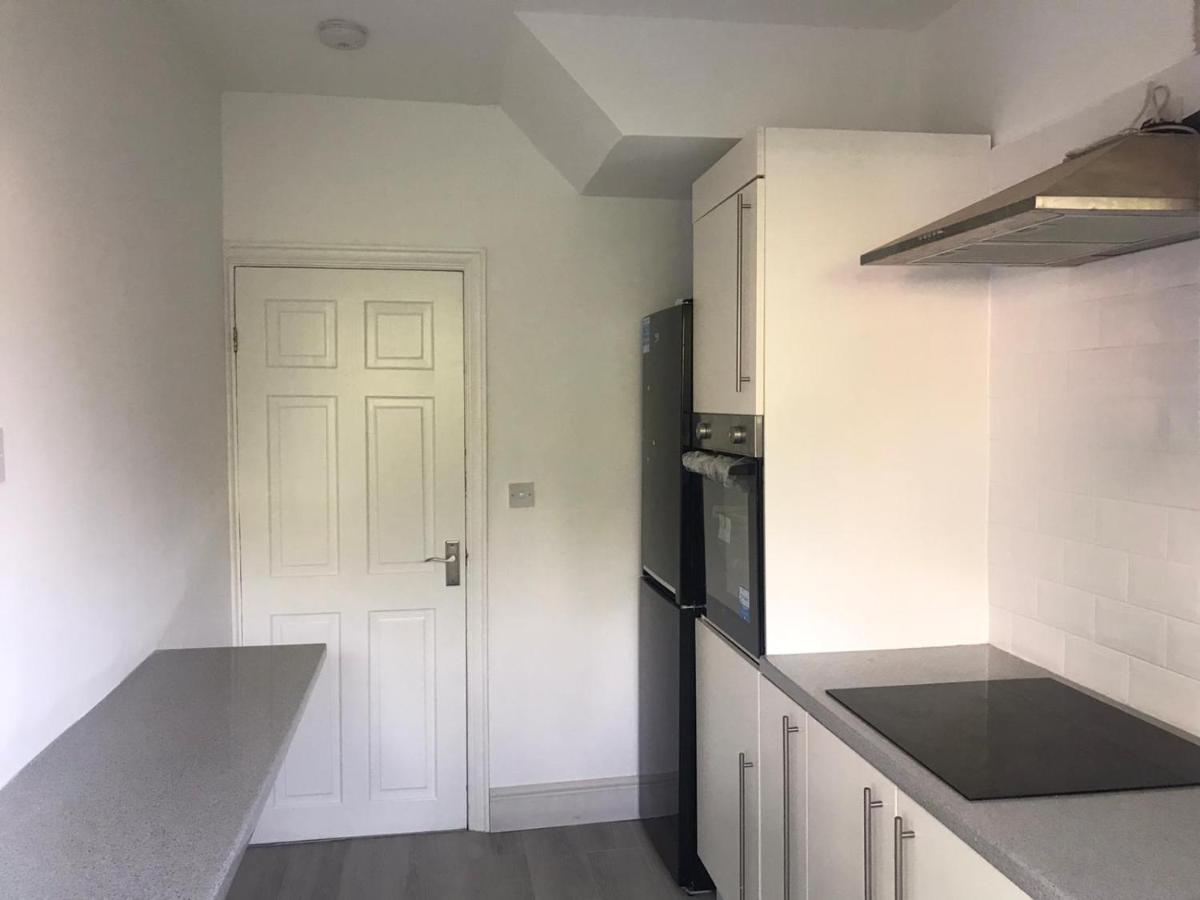 3 BEDROOM HOUSE IN A GREAT LOCATION - Housity