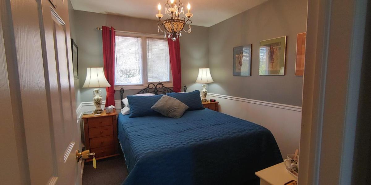 BobcaygeonB&B - Housity