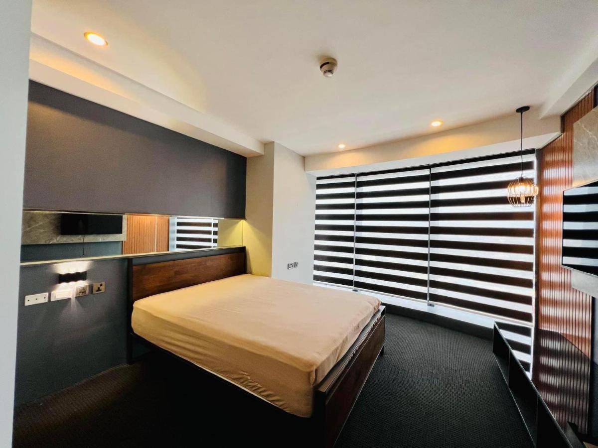 Watson's 2BR Executive Condo - Housity